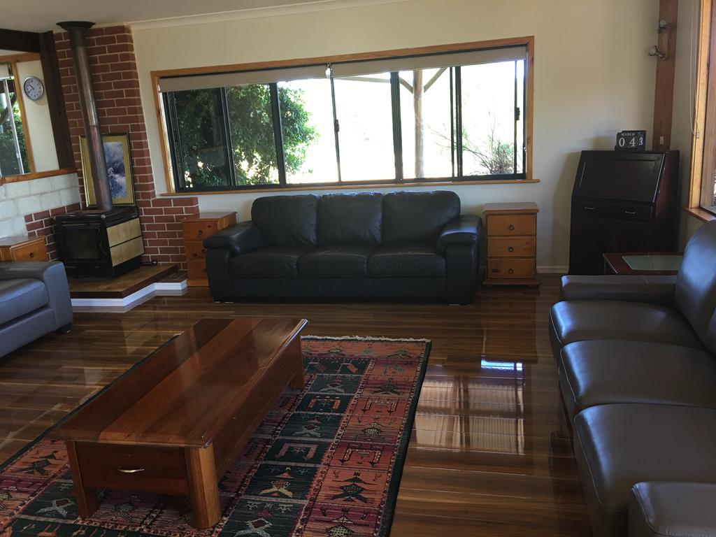 Jarrah Glen Cabins Nannup Exterior photo
